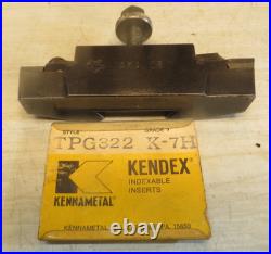 ALORIS AXA 16 Turning / Facing Quick Change / 10 Kennametal Triangular Inserts