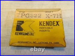 ALORIS AXA 16 Turning / Facing Quick Change / 10 Kennametal Triangular Inserts