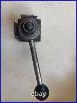 Aloris AXA wedge-type Toolpost