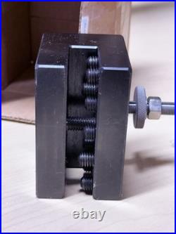 Aloris CXA6 CXA-6 quick change 3/8-5/8 cap dual tool holder