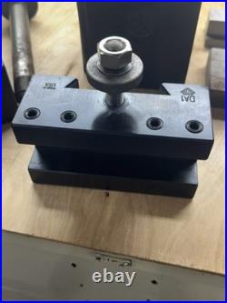 Aloris DA Quick-Change Tool Post with Holders