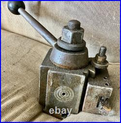 Aloris Model C Quick-Change Lathe Tool Post with2 Aloris C1 Holders and 2 Unmarked